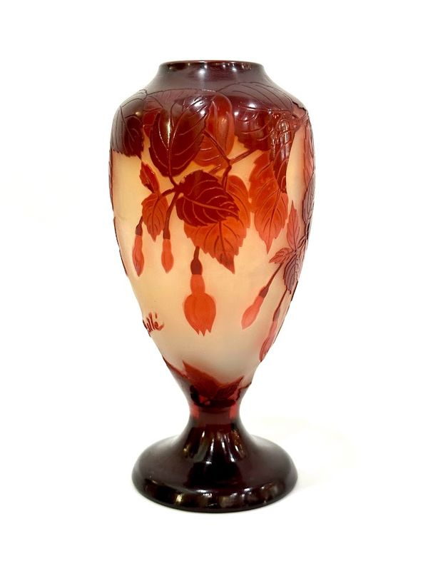 Emile Gallé Vase "Aux Fuchsias"