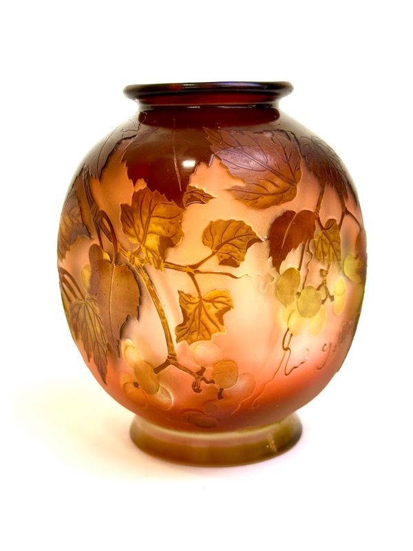 Emile Gallé Vase "Aux Raisins"