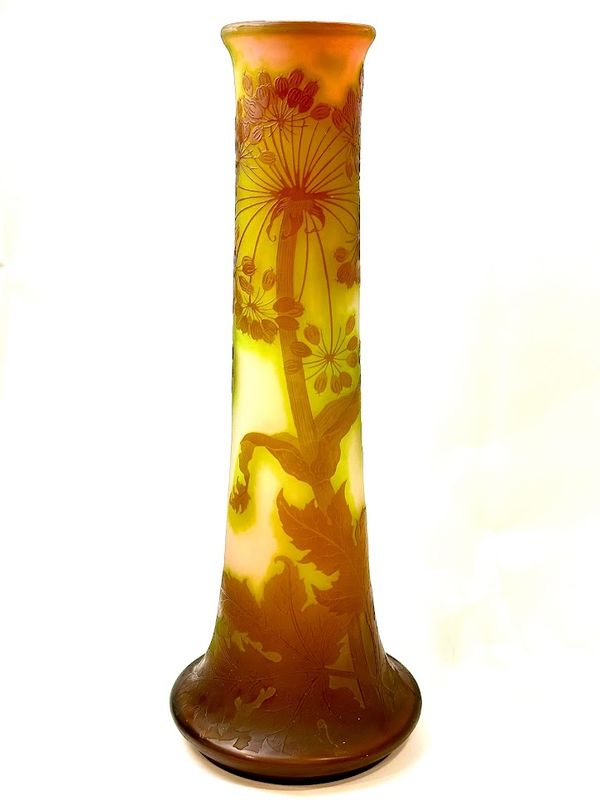 Emile Gallé Grand Vase "Aux Ombelles"