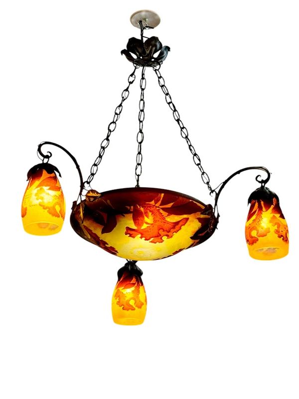 Daum Nancy Lustre "Crêtes de Coq"