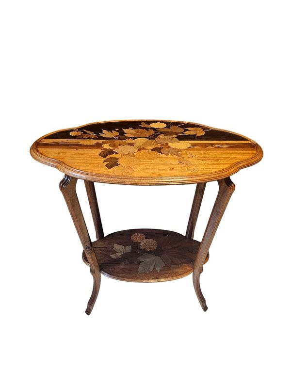 Emile Gallé Table à Thé "Viorne Boule de Neige et Papillons"