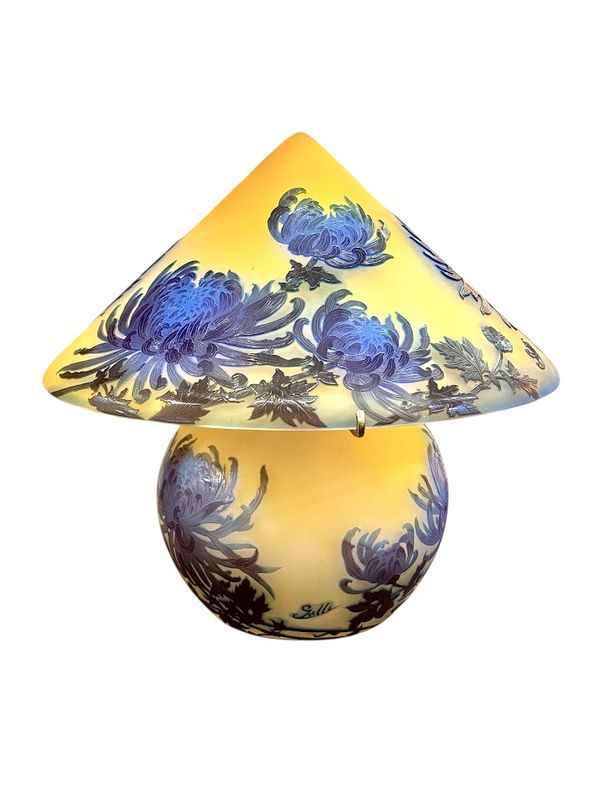 Emile Gallé Importante Lampe Champignon "Chrysanthèmes Tokyo"