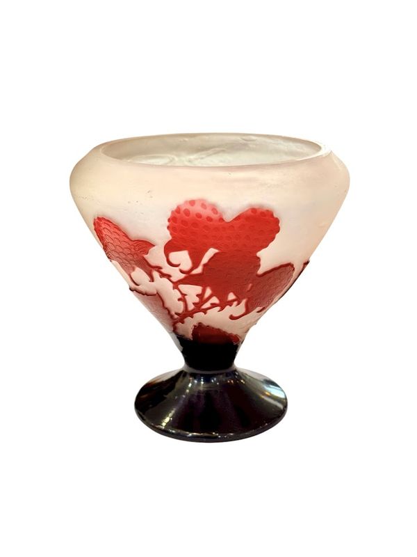 D’argental Vase “Framboises et Papillon”