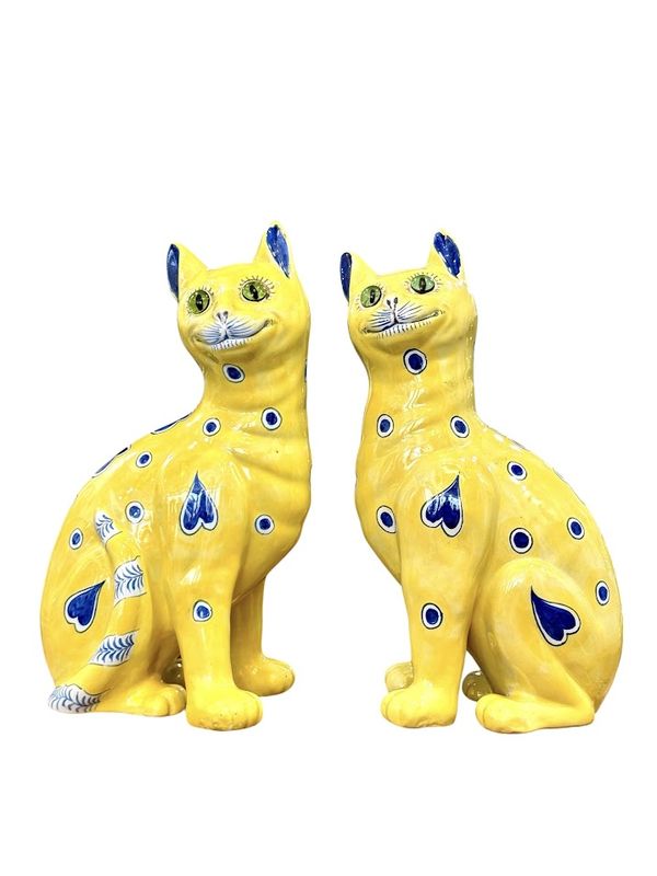 Emile Gallé Paire de Chats En Céramique